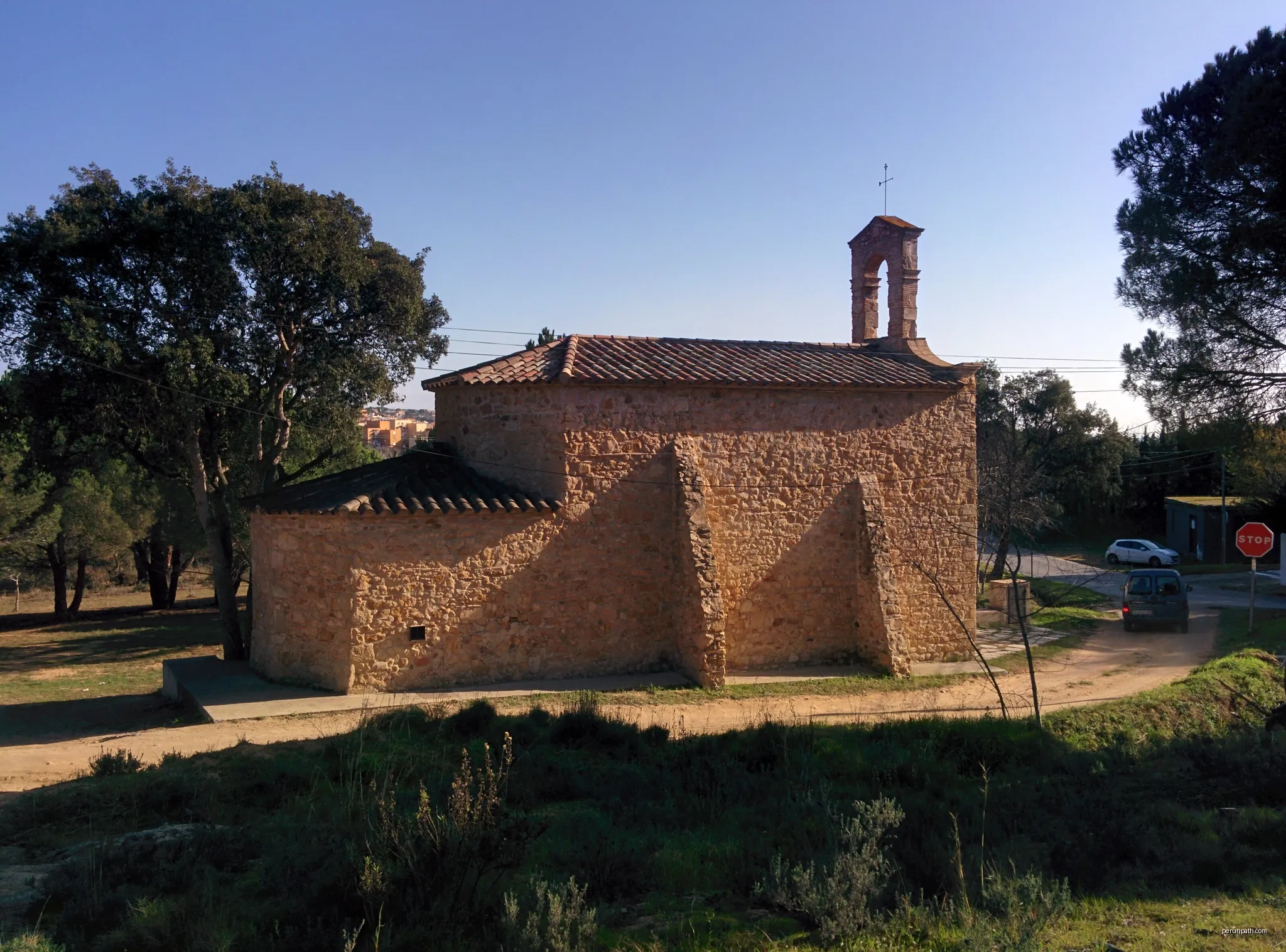 Capella de Sant Amanç (Sant Feliu de Guíxols) | Autor: Josep Maria Viñolas Esteva | Licencja: CC BY-SA 4.0 | Źródło: Wikimedia Commons