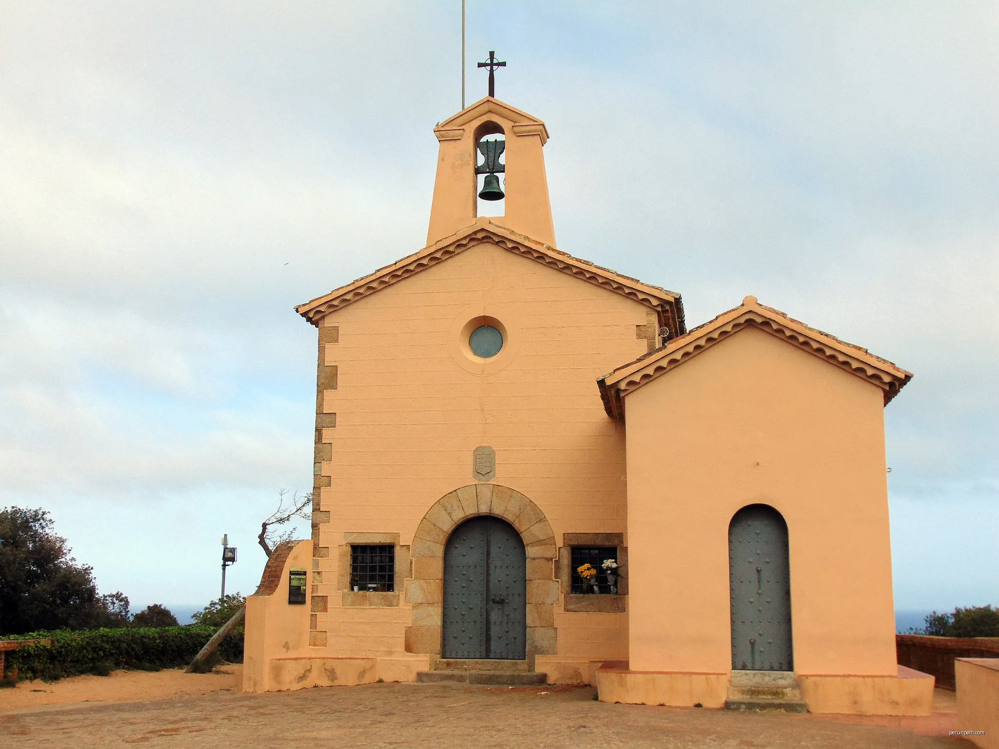 Castell de Sant Elm (Sant Feliu de Guíxols) | Autor: Josep Maria Viñolas Esteva | Licencja: CC BY-SA 4.0 | Źródło: Wikimedia Commons