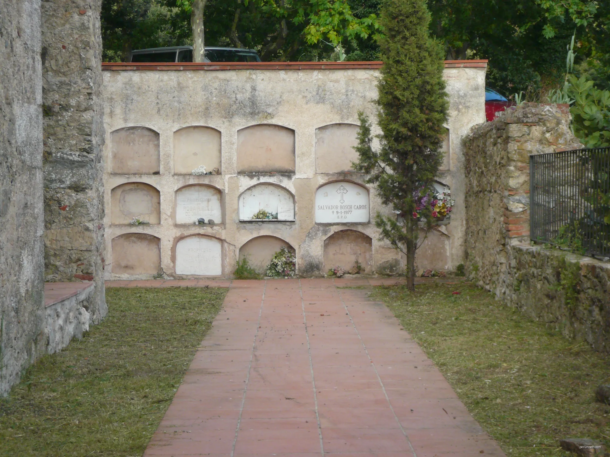 Hortsavinyà. Mare de Deu de l'Erola