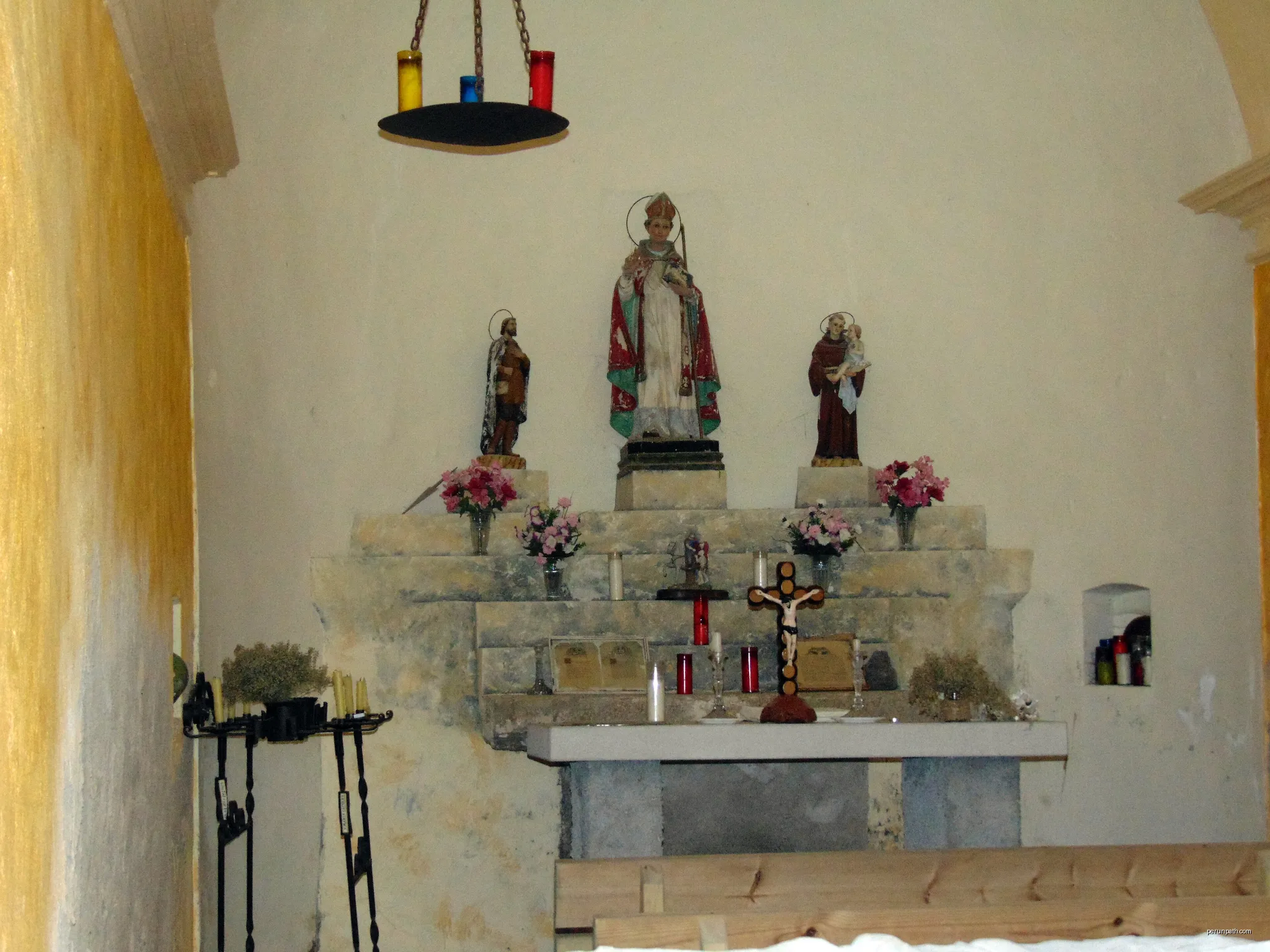 Esglesiona de Sant Martí del Corb (les Preses) | Autor: Josep Maria Viñolas Esteva | Licencja: CC BY-SA 4.0 | Źródło: Wikimedia Commons