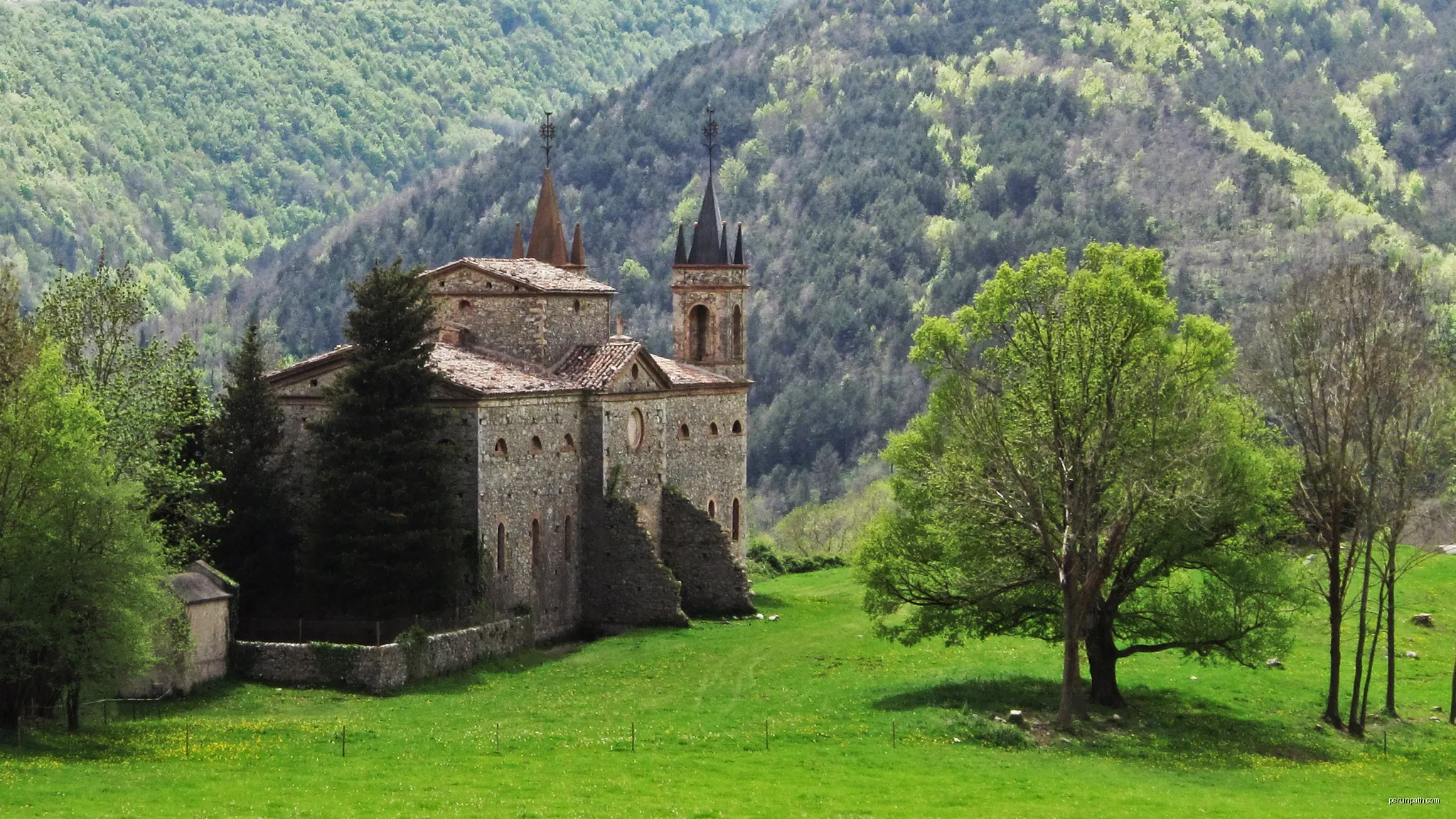 Església del Remei a Camprodon - Creixenturri (Ripollès) | Autor: Clucs | Licencja: CC BY-SA 4.0 | Źródło: Wikimedia Commons