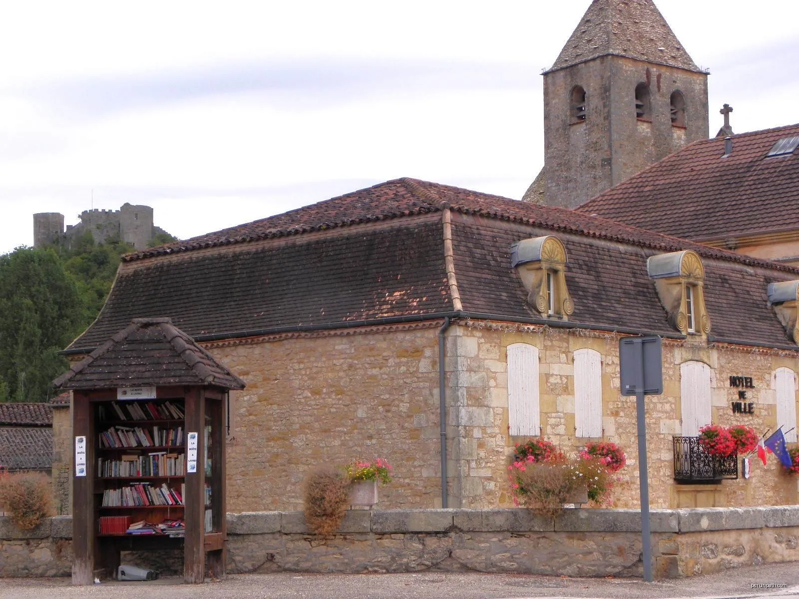 Vers le hameau de la Ville
