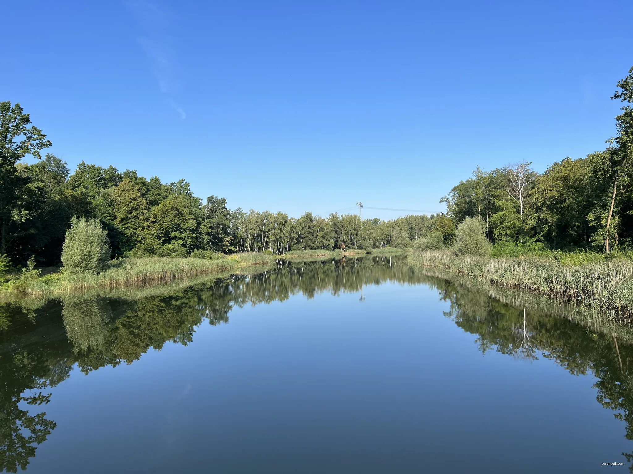 Ableiter des Senftenberger Sees in Senftenberg, Landkreis Oberspreewald-Lausitz, Brandenburg, Deutschland | Autor: Lukas Beck | Licencja: CC BY-SA 4.0 | Źródło: Wikimedia Commons