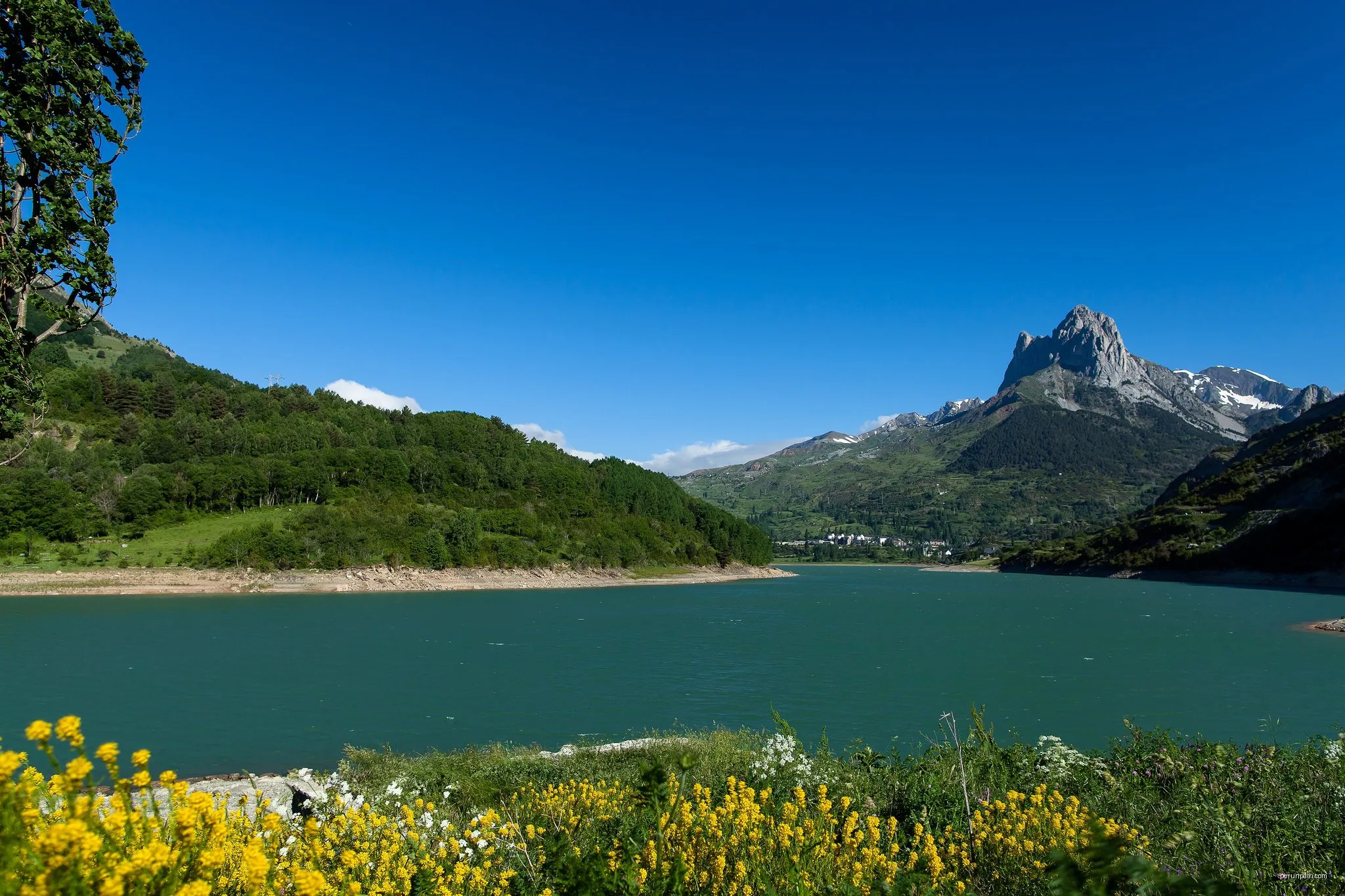 Camino Natural del Embalse de Lanuza
