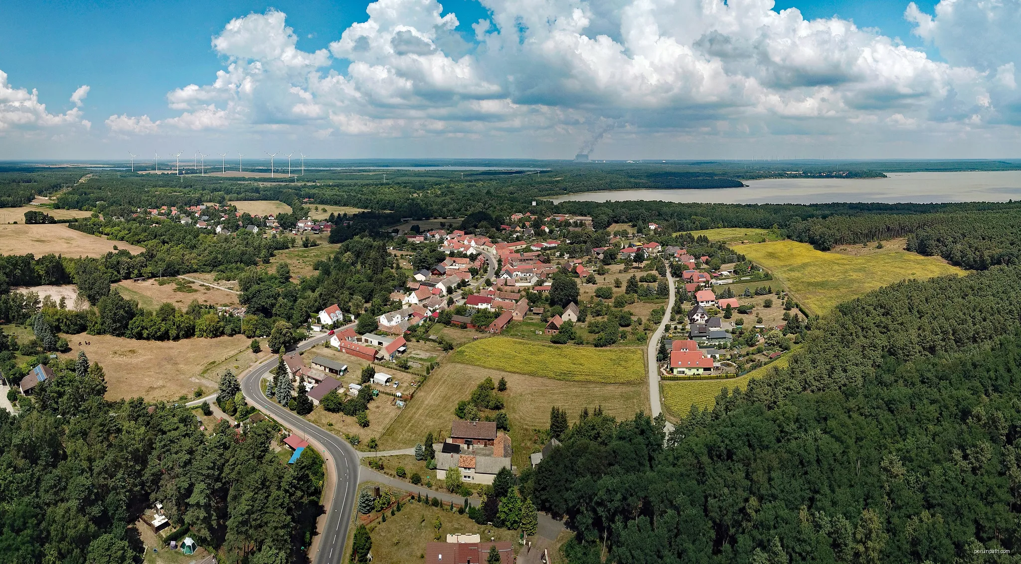Burg (Spreetal, Saxony, Germany) | Autor: PaulT (Gunther Tschuch) | Licencja: CC BY-SA 4.0 | Źródło: Wikimedia Commons