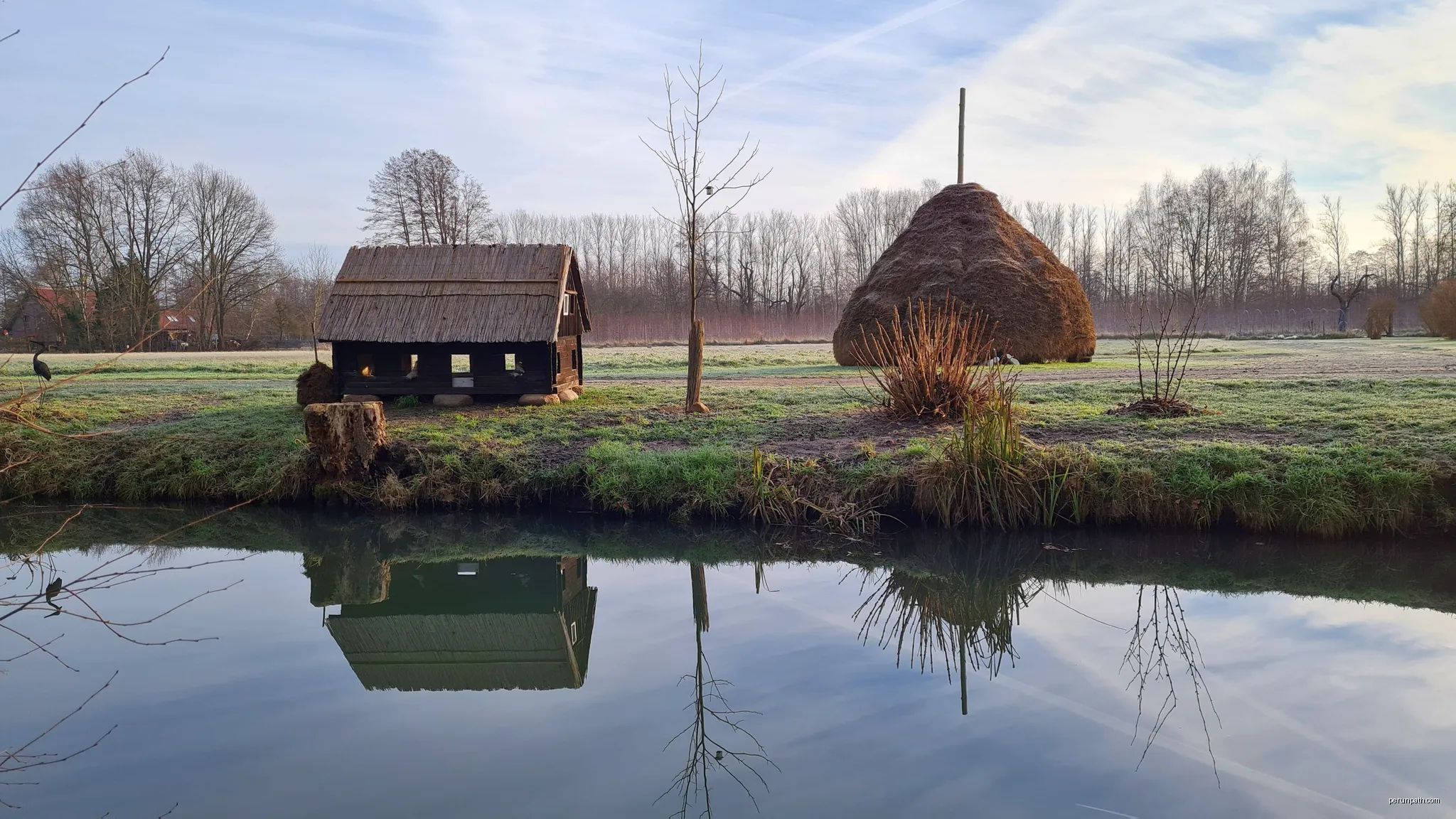 Spreewaldidylle an der "Kleinen Scheidung", Zweite Kolonie, Burg | Autor: Derbrauni | Licencja: CC BY 4.0 | Źródło: Wikimedia Commons