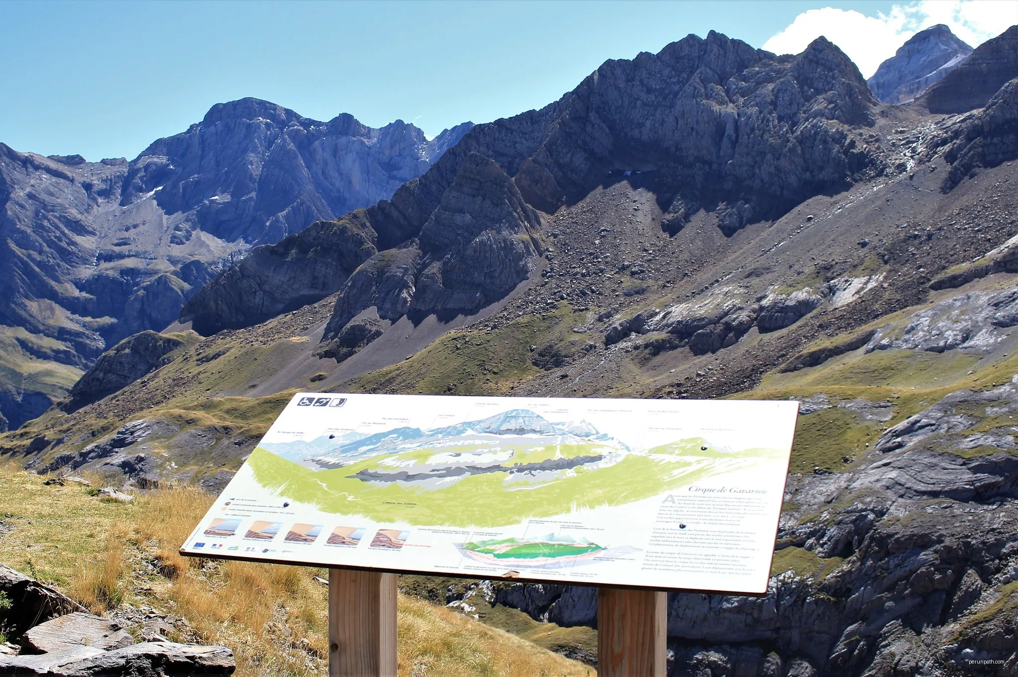 Refuge de la Brèche de Roland