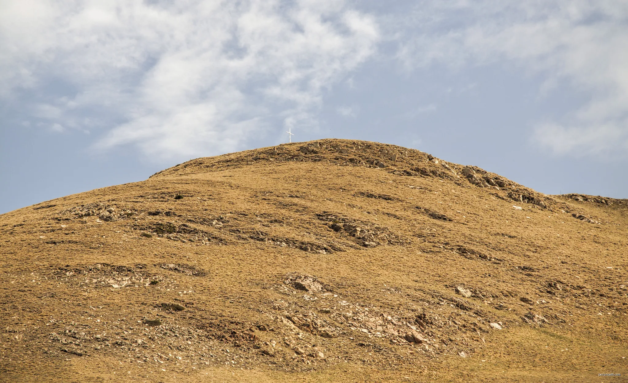 This is a a photo of an emblematic summit in Catalonia, Spain, with id: | Autor: Mikipons | Licencja: CC BY-SA 3.0 | Źródło: Wikimedia Commons