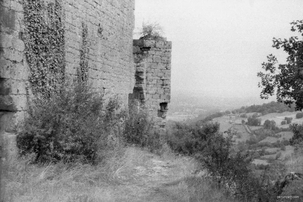 Autour des ruines de Taillefer