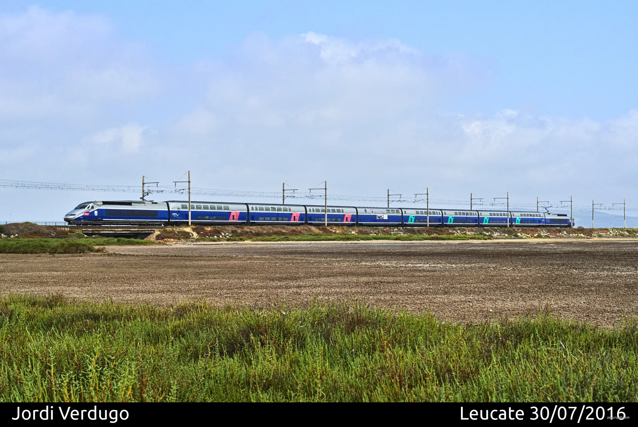 TGV Réseau-Duplex dirección Perpiñán, en Leucate | Autor: Jordi Verdugo | Licencja: CC BY 2.0 | Źródło: Wikimedia Commons