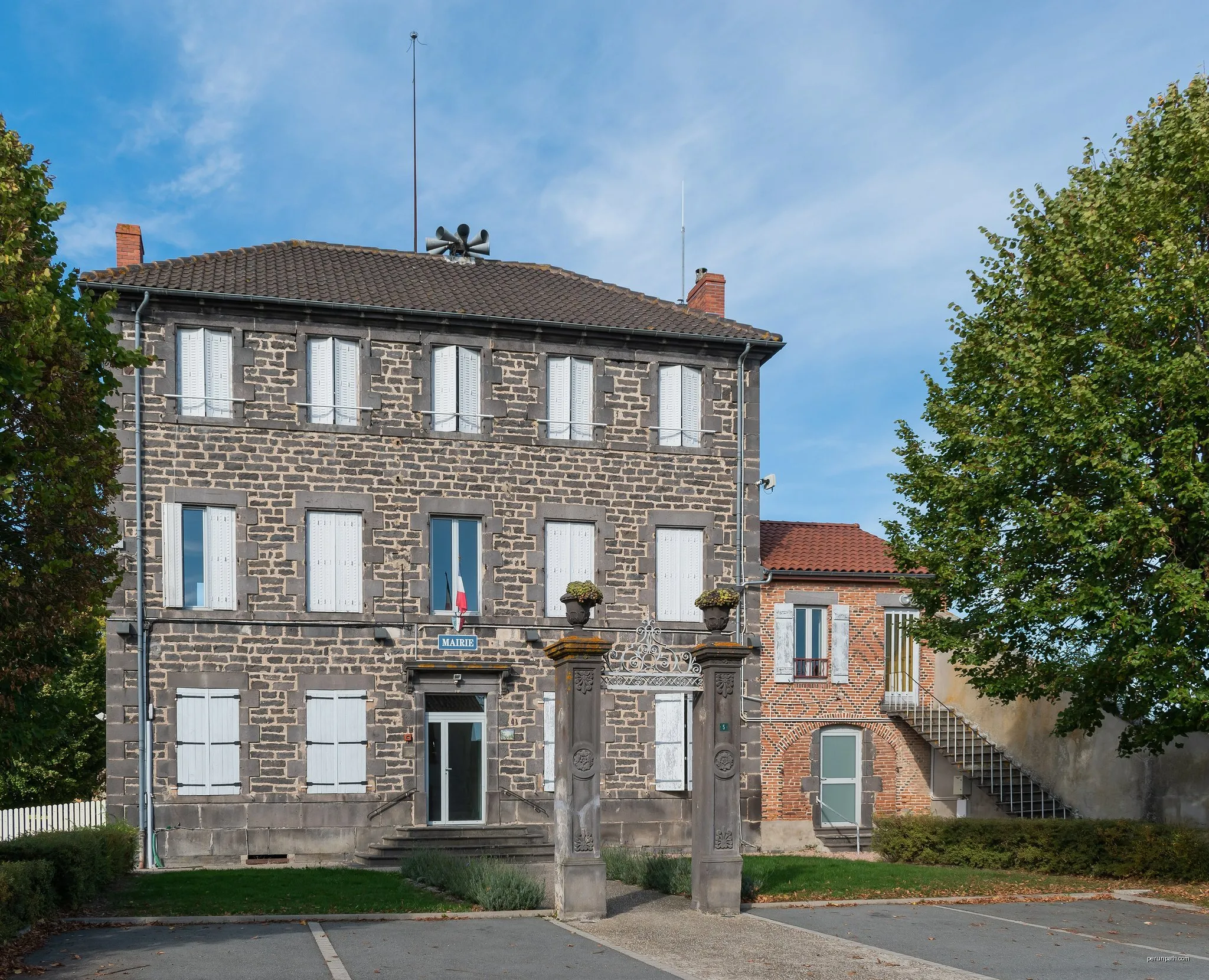 Les Javouls