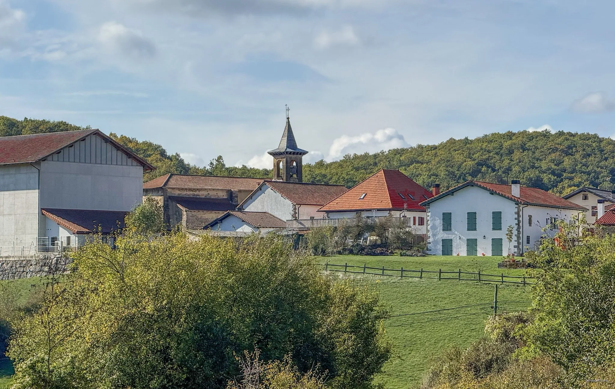 Muskildako hariztiaren bidexka