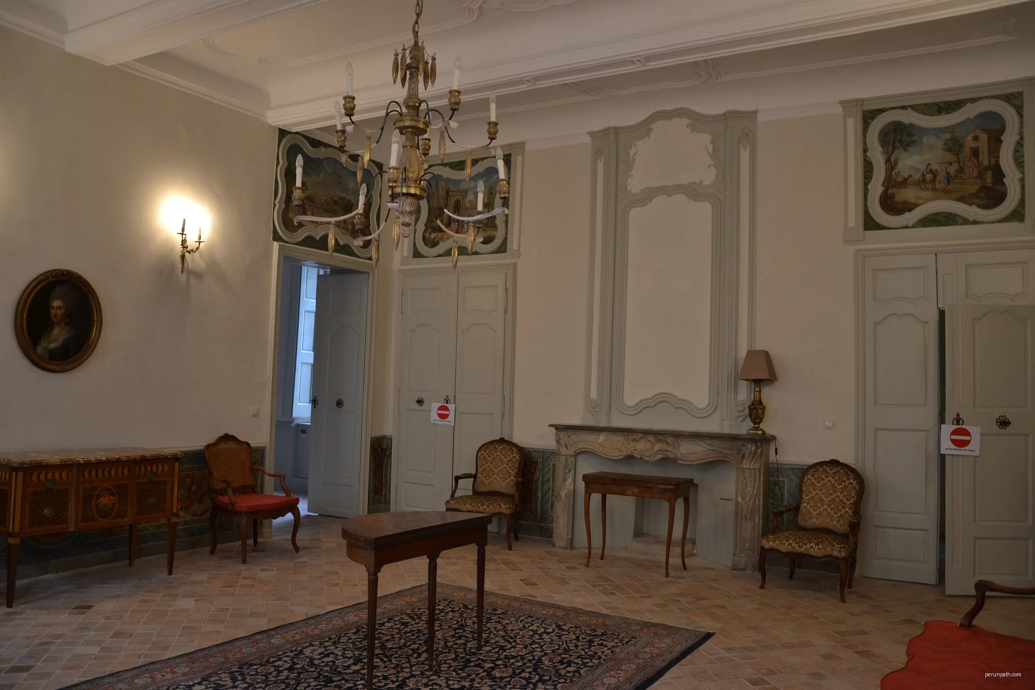 Les Deux Chapelles