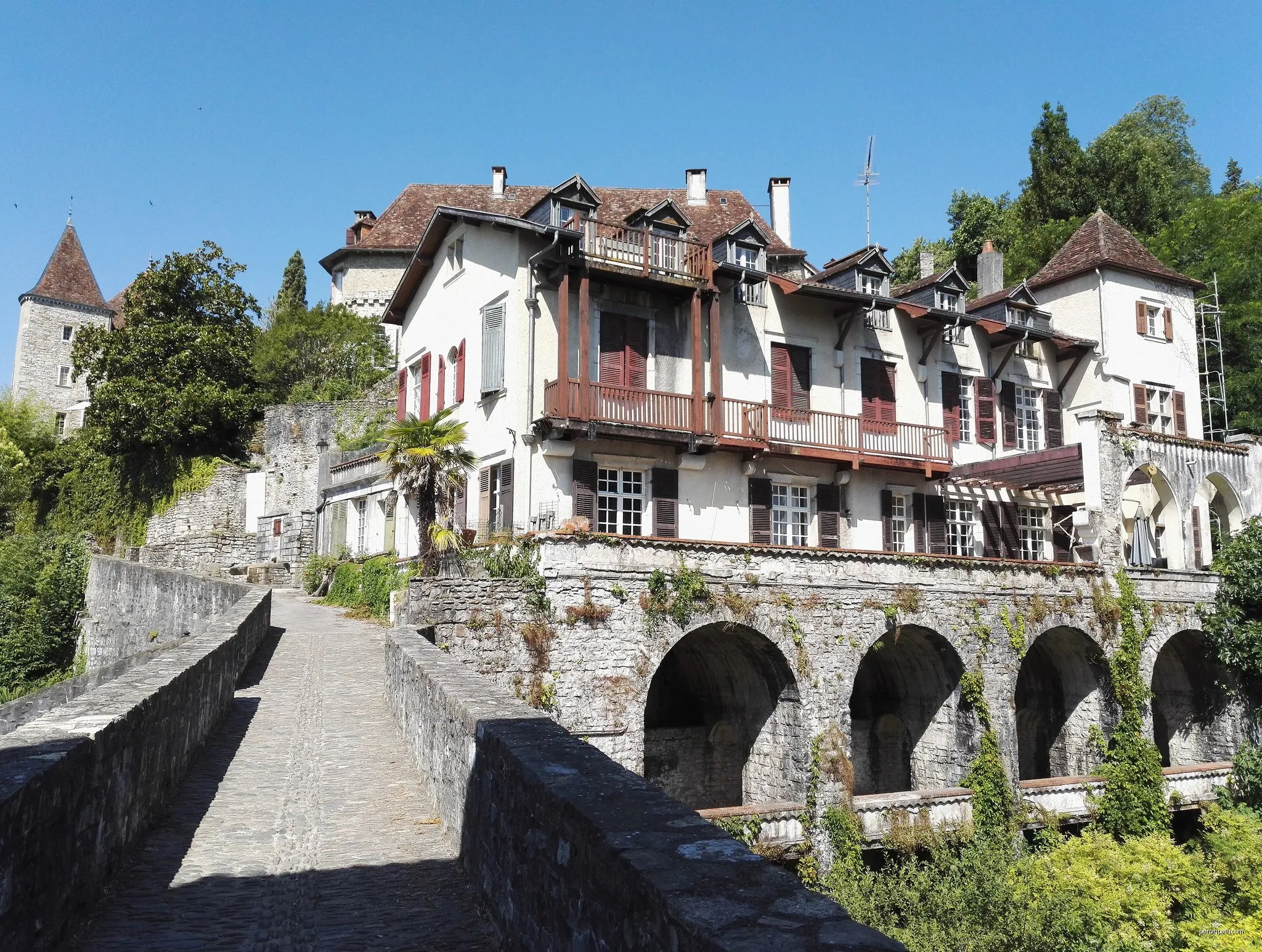 Cités et bastides