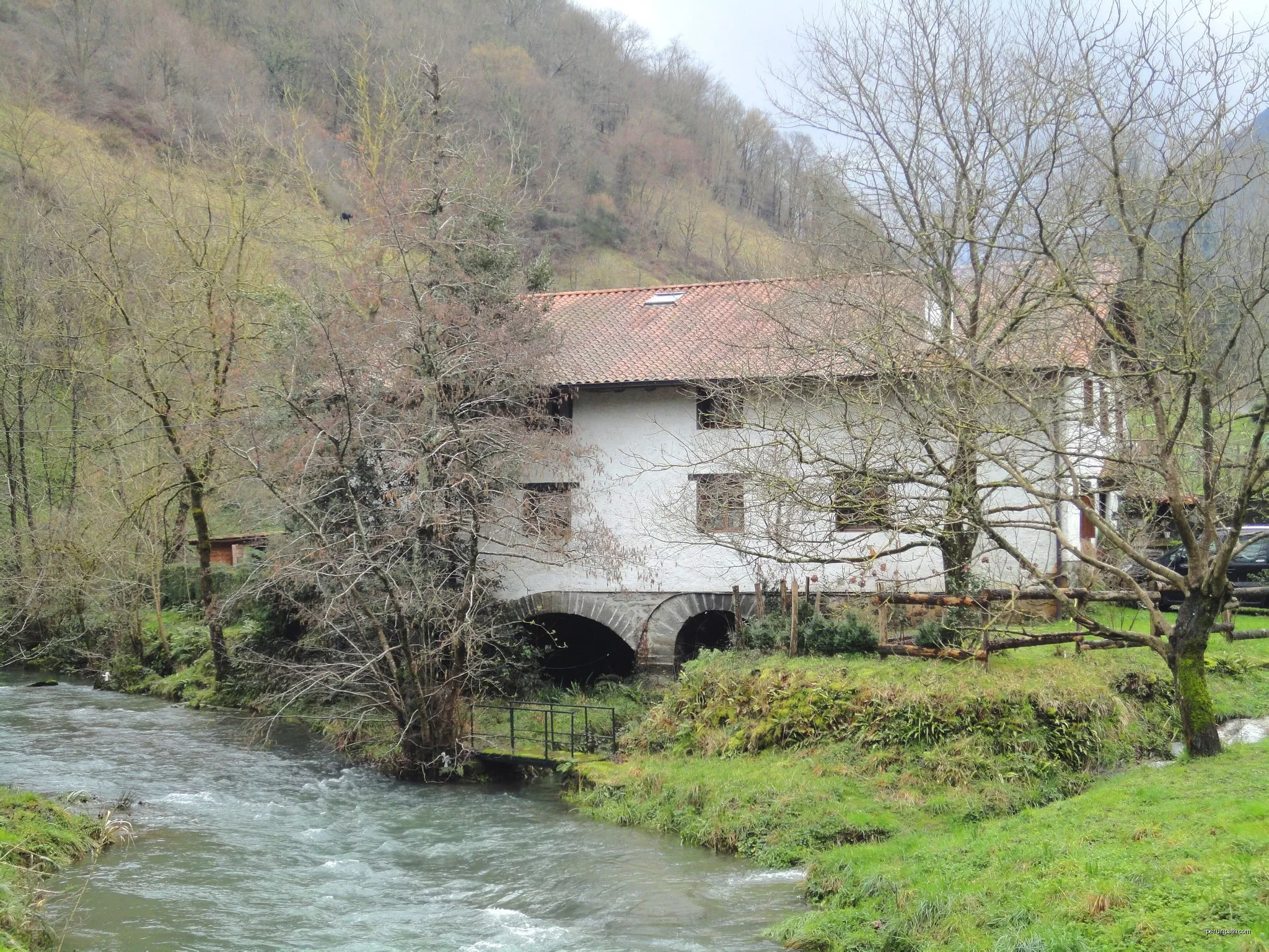 Amundarainerreka ibilbidea
